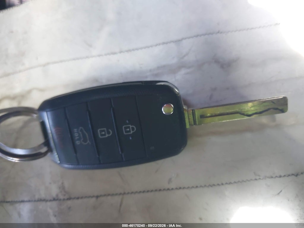 2017 Kia Soul + photo 11