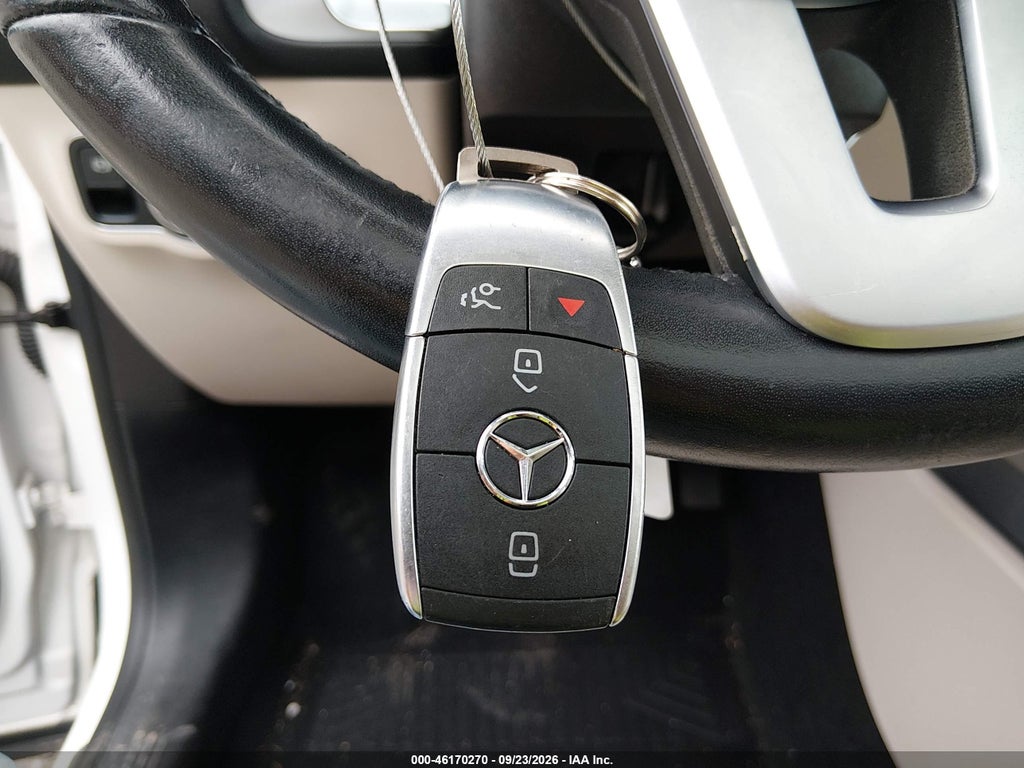 2021 Mercedes-Benz GLB 250 photo 11