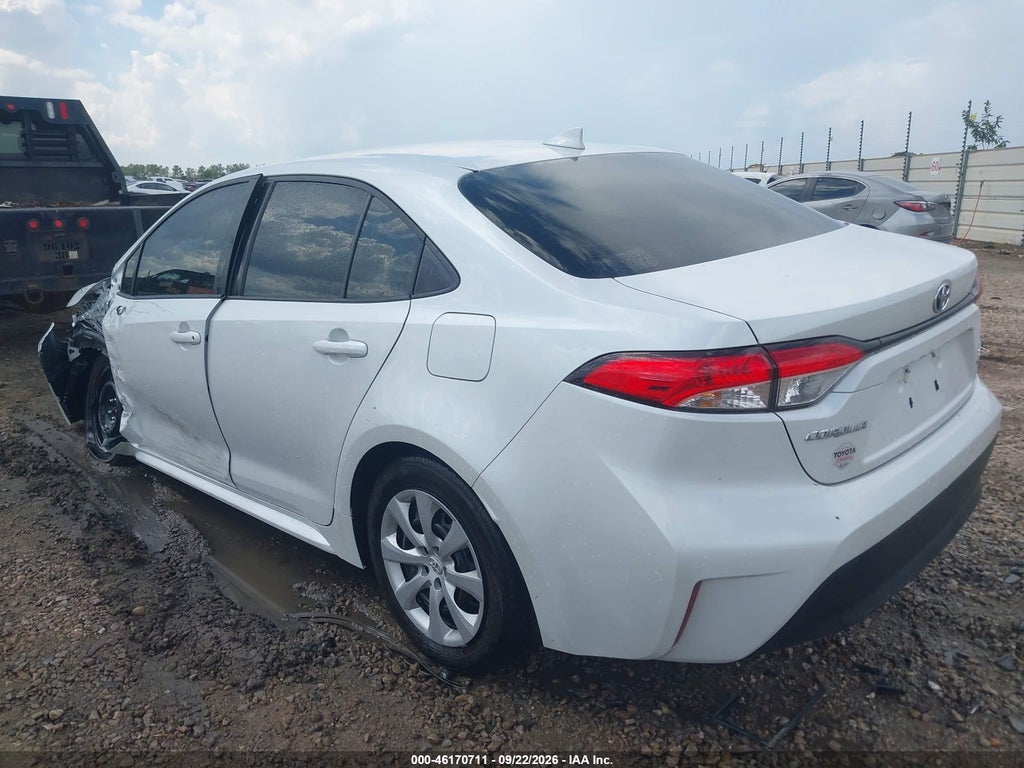 2025 Toyota Corolla Hybrid LE photo 3