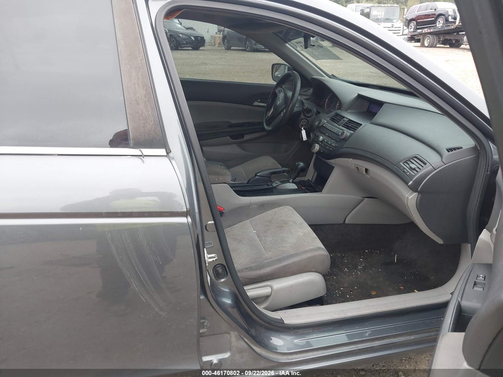 2010 Honda Accord 2.4 LX photo 5