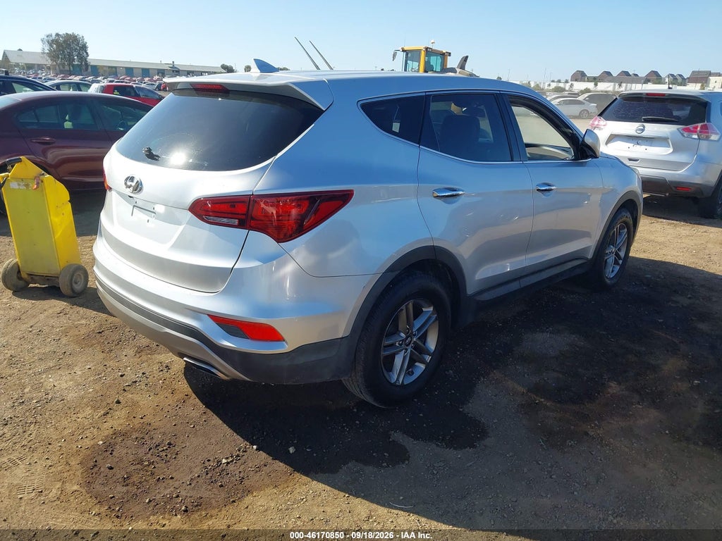 2017 Hyundai Santa FE Sport 2.4L photo 4