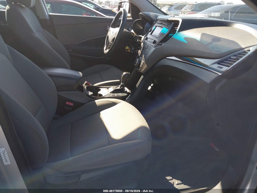 2017 Hyundai Santa FE Sport 2.4L photo 5