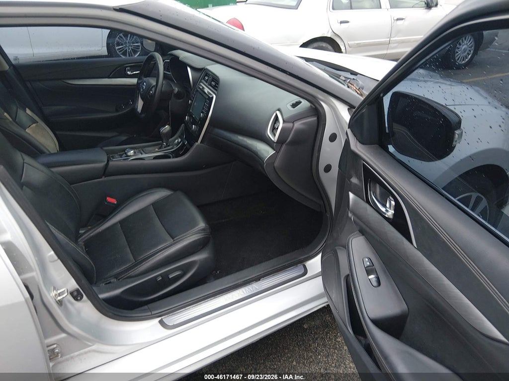 2018 Nissan Maxima 3.5 SV photo 5