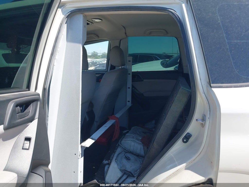 2015 Subaru Forester 2.5I photo 8