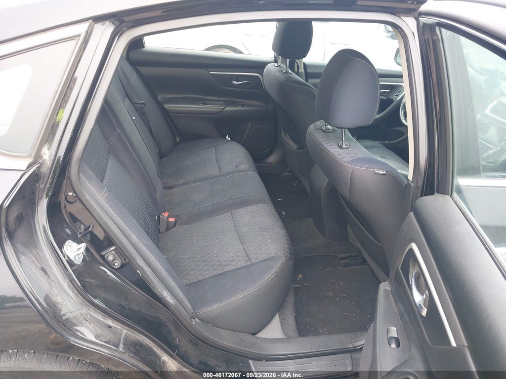 2017 Nissan Altima 2.5 SV photo 8