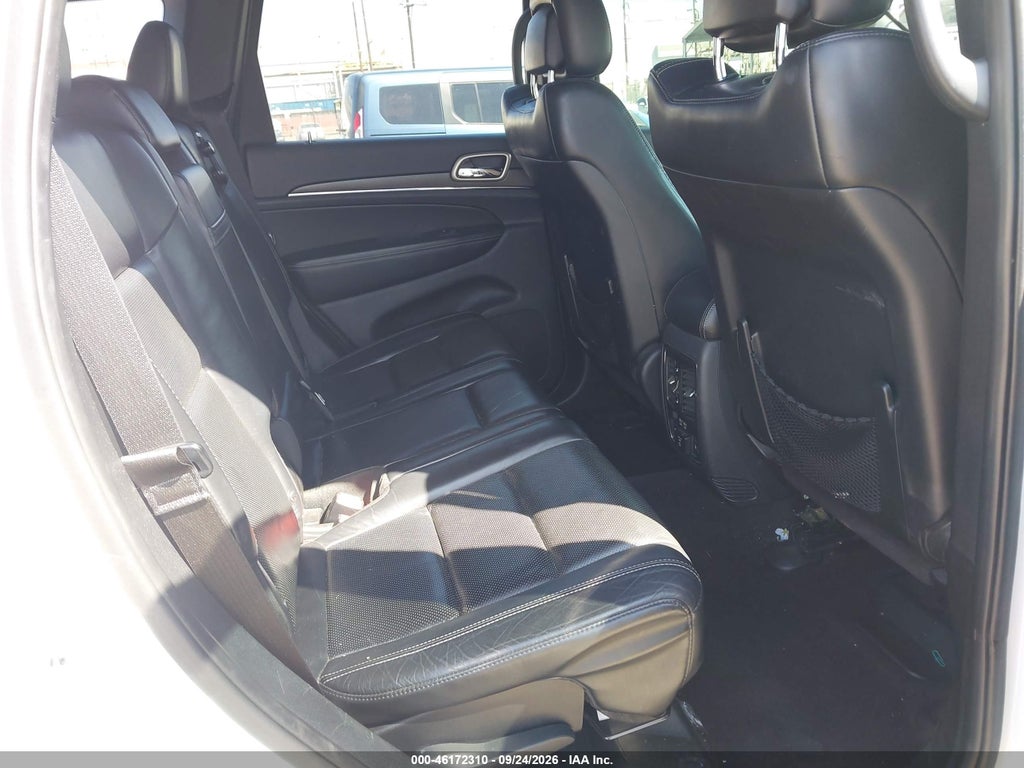2017 Jeep Grand Cherokee Limited 4X2 photo 8