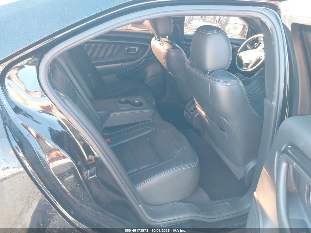 2019 Ford Taurus SHO photo 8