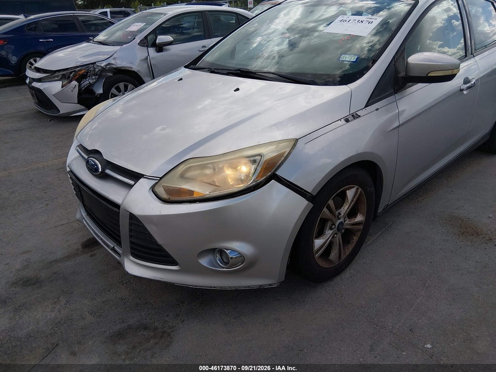 2014 Ford Focus SE photo 6