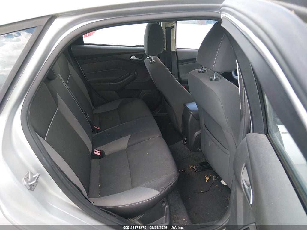 2014 Ford Focus SE photo 8