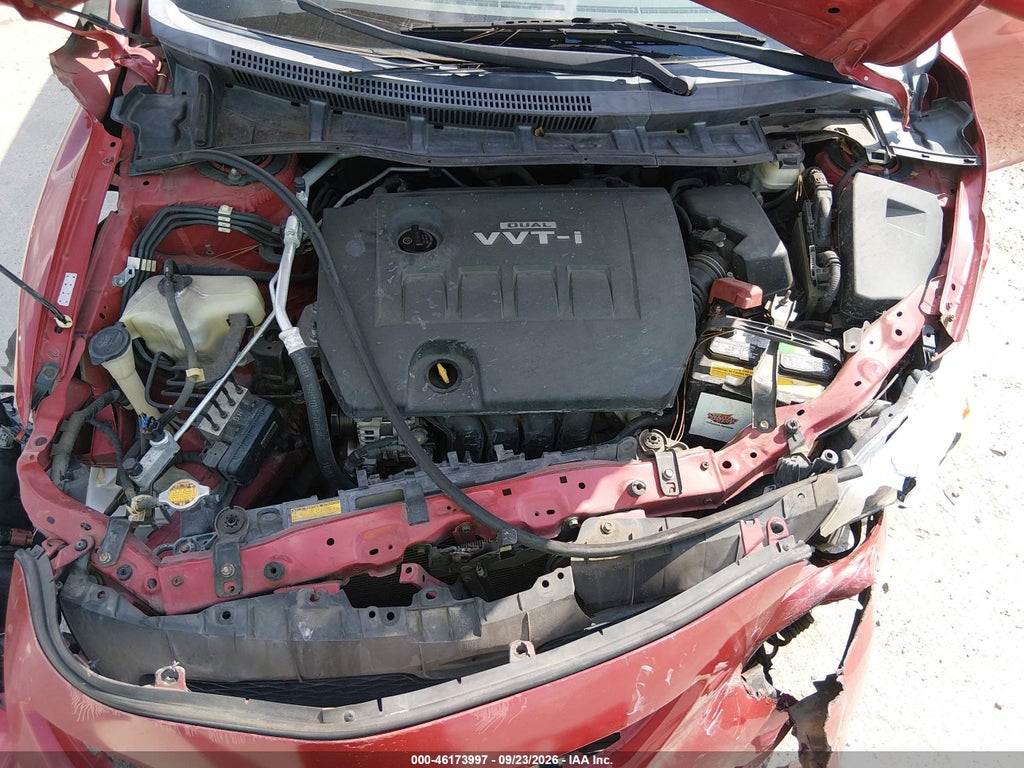 2010 Toyota Corolla LE photo 10