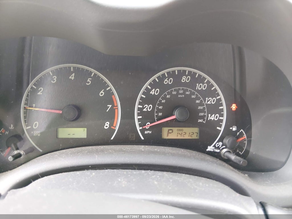 2010 Toyota Corolla LE photo 7