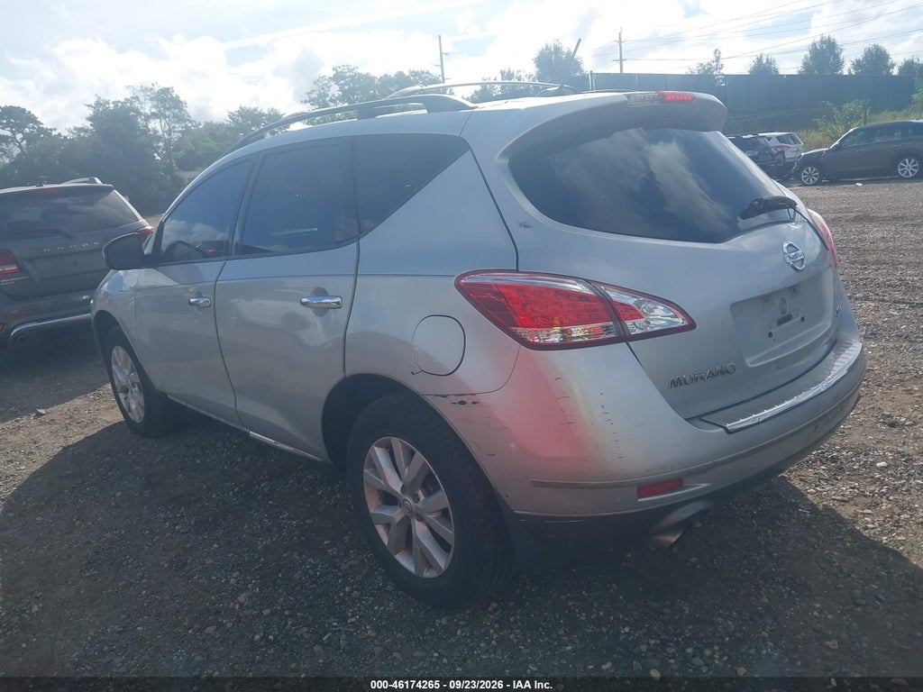 2011 Nissan Murano SV photo 3