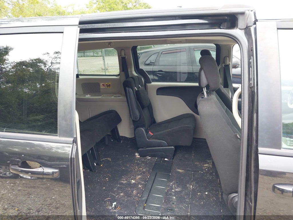2015 Dodge Grand Caravan SXT photo 8