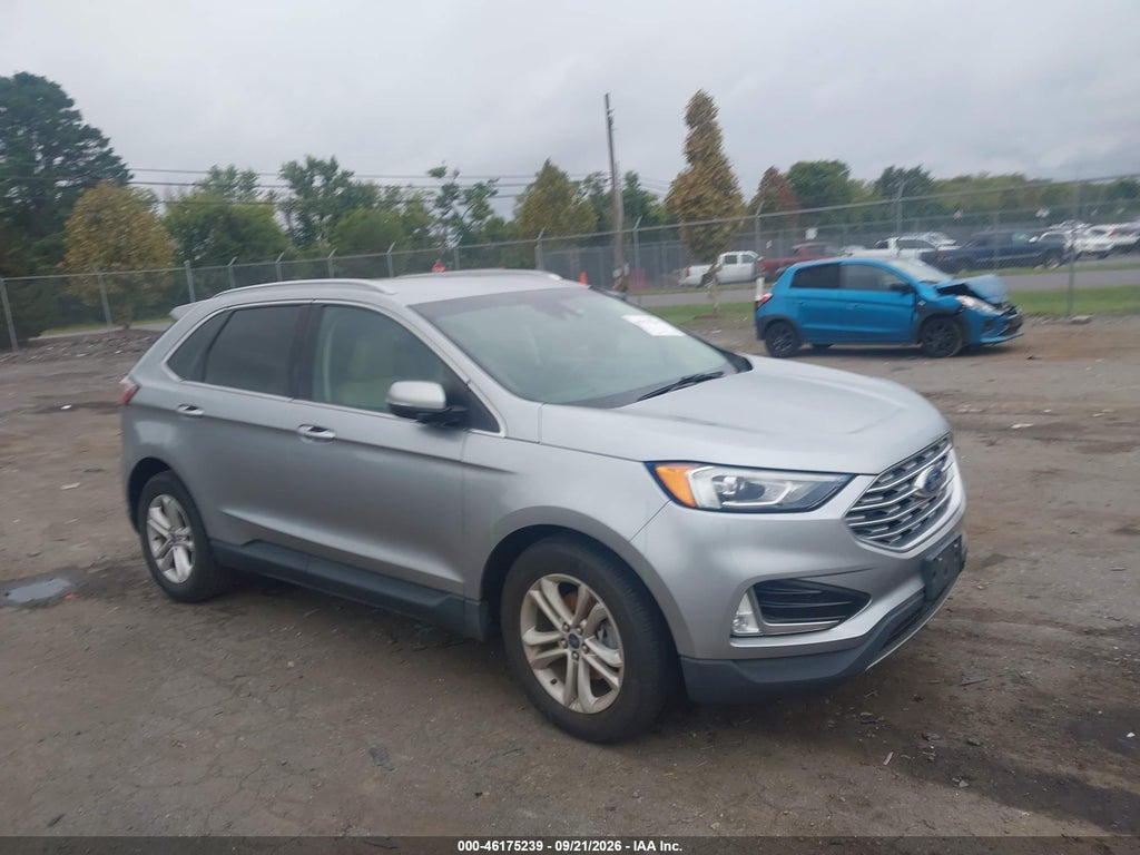 2020 Ford Edge SEL photo 1