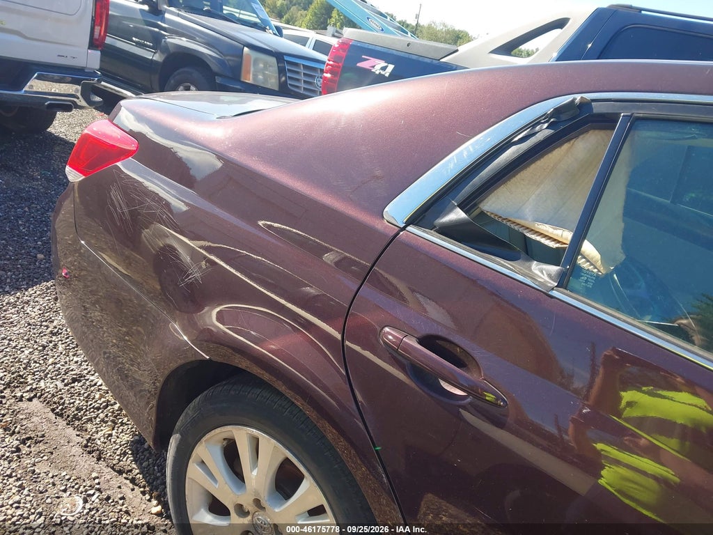 2012 Toyota Avalon photo 6