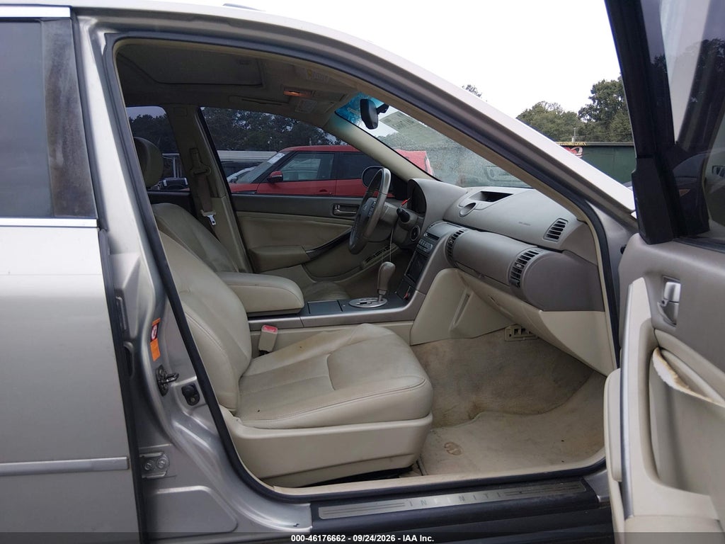 2003 Infiniti G35 Luxury Leather photo 5