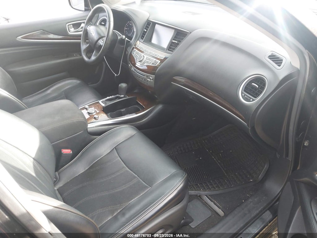 2013 Infiniti JX35 photo 5