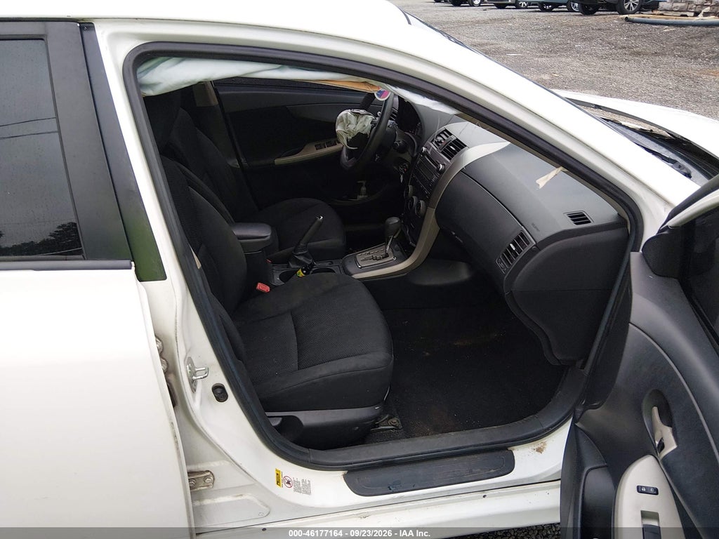 2011 Toyota Corolla S photo 5