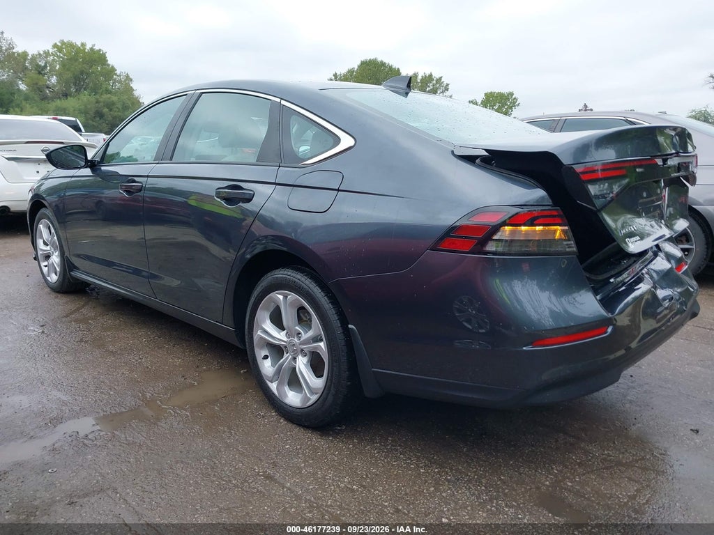2025 Honda Accord LX photo 3