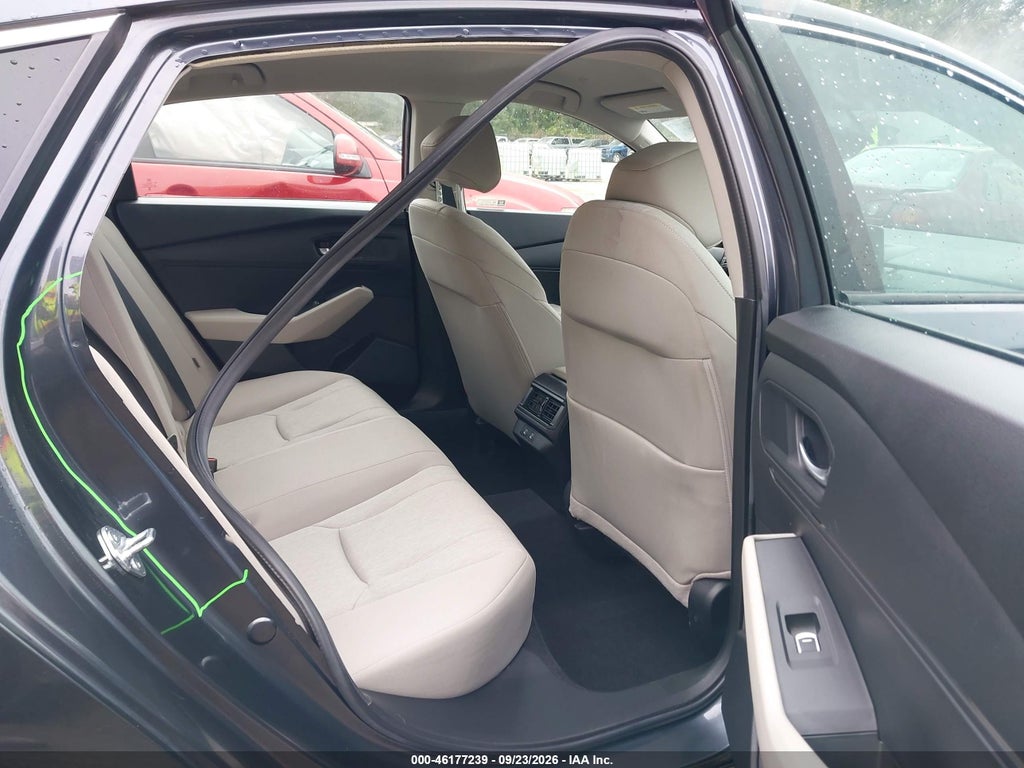 2025 Honda Accord LX photo 8