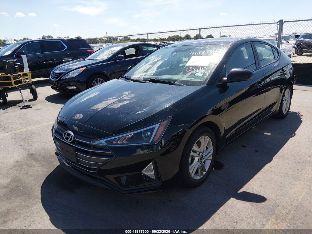 2020 Hyundai Elantra Value Edition photo 2