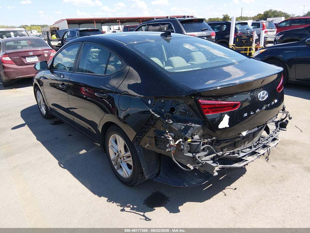 2020 Hyundai Elantra Value Edition photo 3