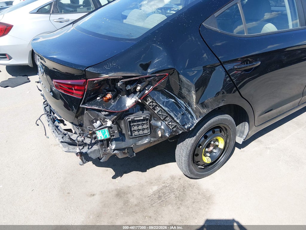 2020 Hyundai Elantra Value Edition photo 6