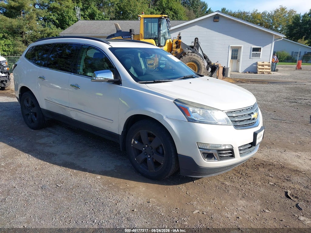 2014 Chevrolet Traverse LTZ photo 1