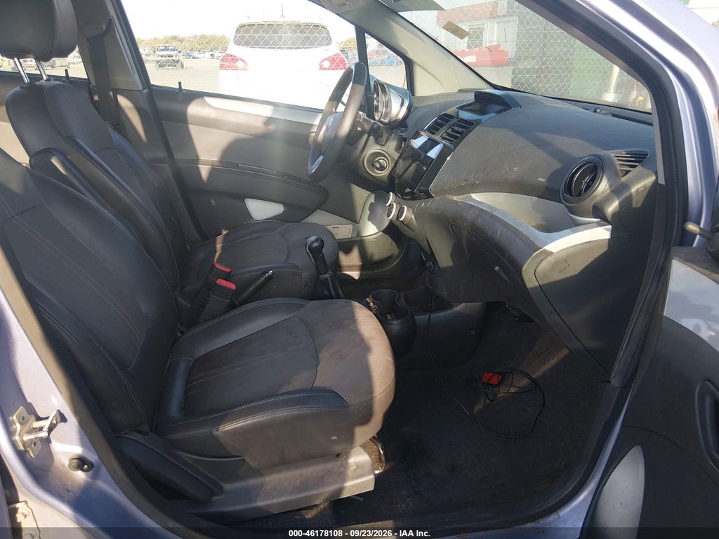 2015 Chevrolet Spark LS Manual photo 5