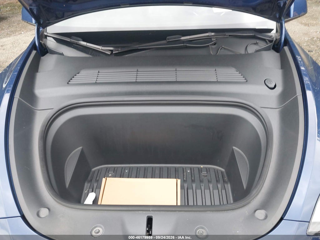 2021 Tesla Model Y Long Range photo 10