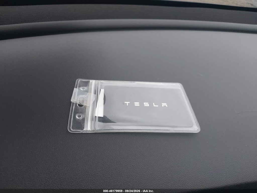 2021 Tesla Model Y Long Range photo 11