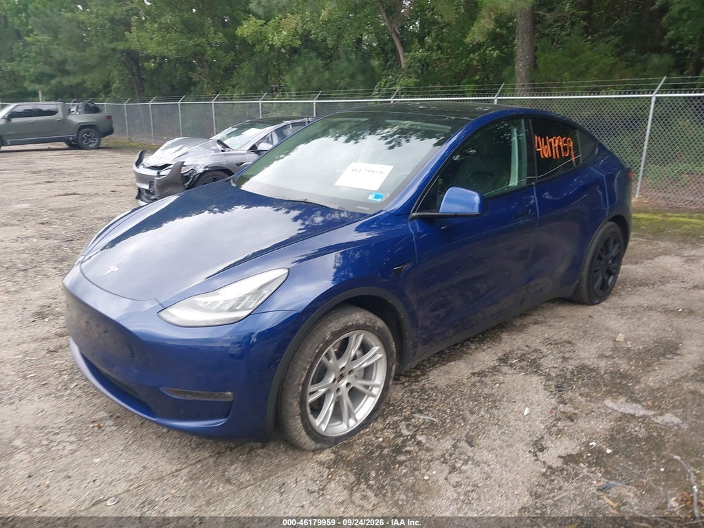 2021 Tesla Model Y Long Range photo 2