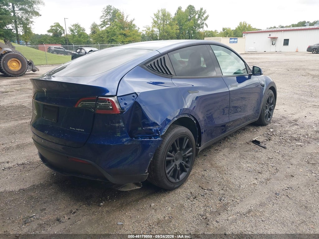 2021 Tesla Model Y Long Range photo 4