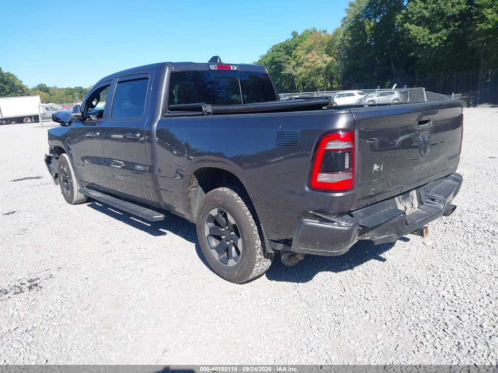2020 Ram 1500 BIG Horn 4X4 6'4 Box photo 3