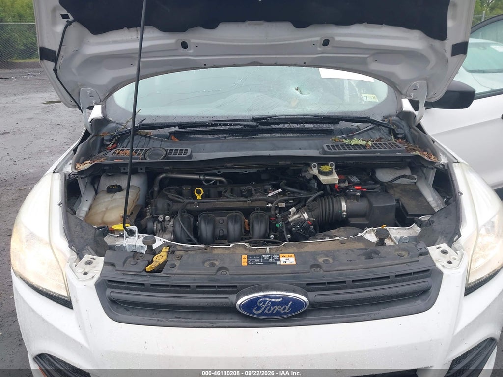 2016 Ford Escape S photo 10
