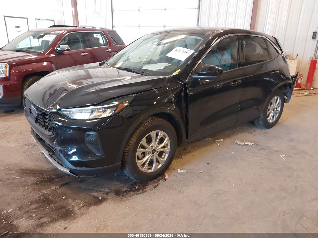 2024 Ford Escape Active photo 2