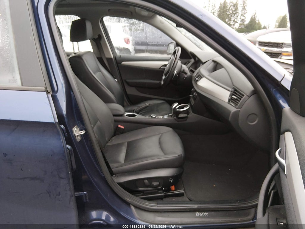 2013 BMW X1 XDRIVE28I photo 5