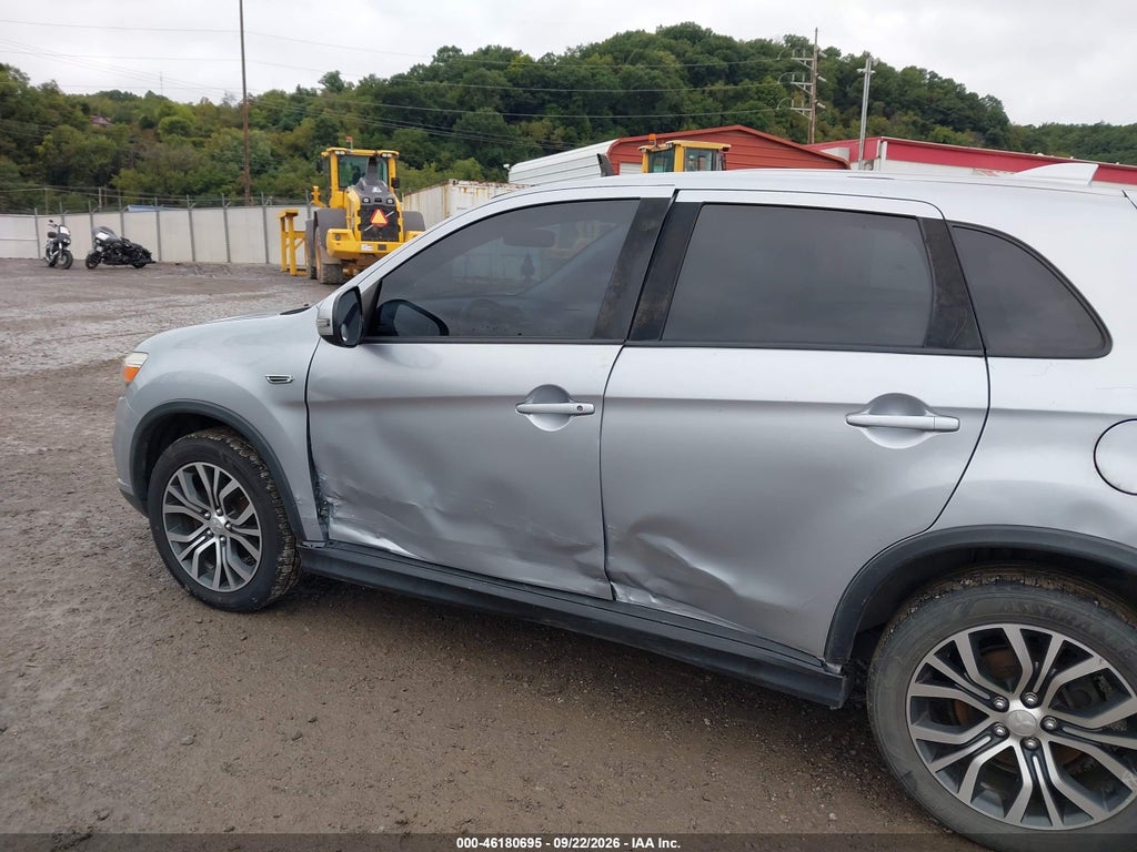 2017 Mitsubishi Outlander Sport 2.0 LE photo 6
