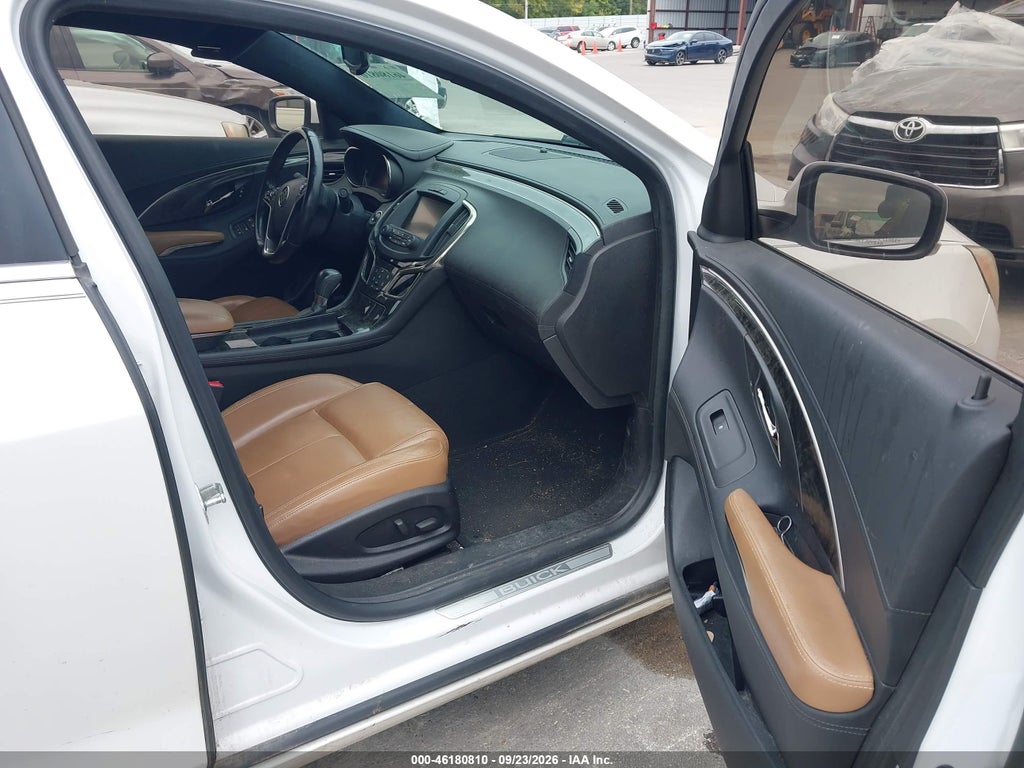 2015 Buick Lacrosse Leather photo 5