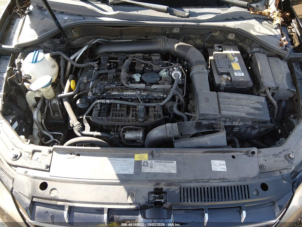 2014 Volkswagen Passat 1.8T SEL Premium photo 10