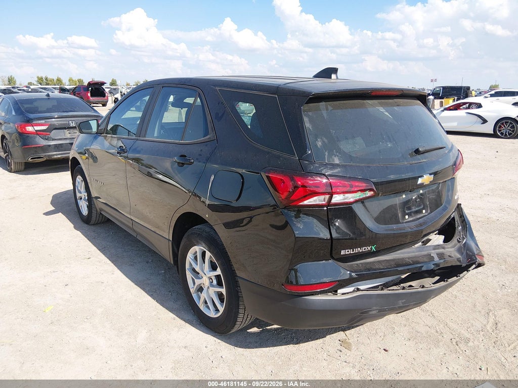 2024 Chevrolet Equinox AWD LS photo 3