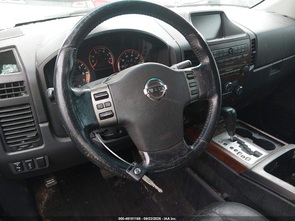 2009 Nissan Titan LE photo 11