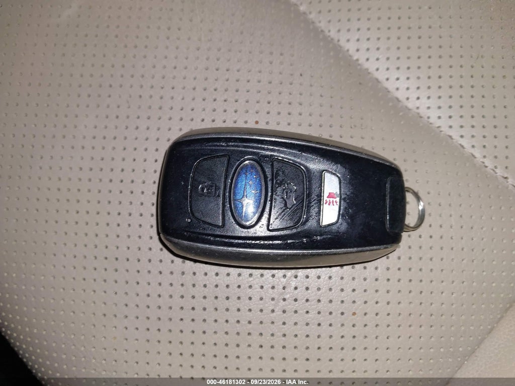 2016 Subaru Outback 2.5I Limited photo 11