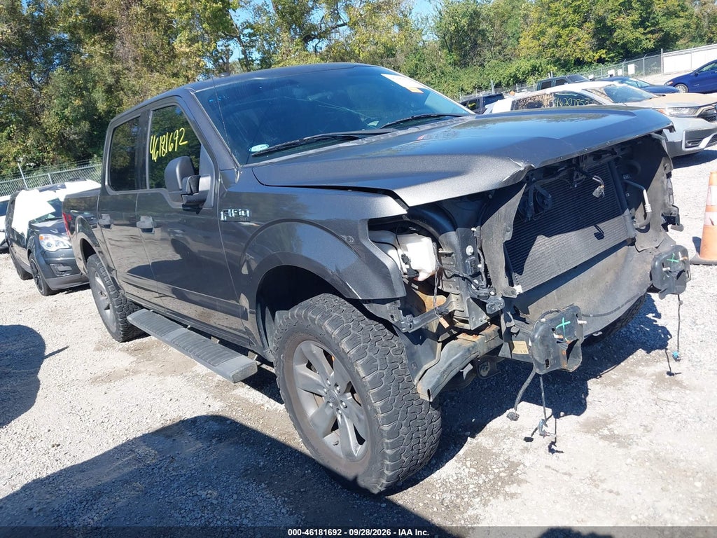 2017 Ford F-150 XLT photo 1