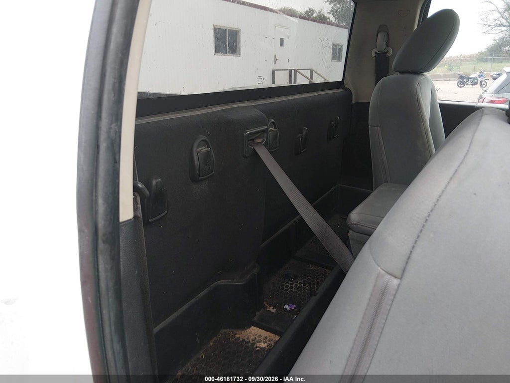 2017 Ram 2500 Tradesman 4X4 8' Box photo 8