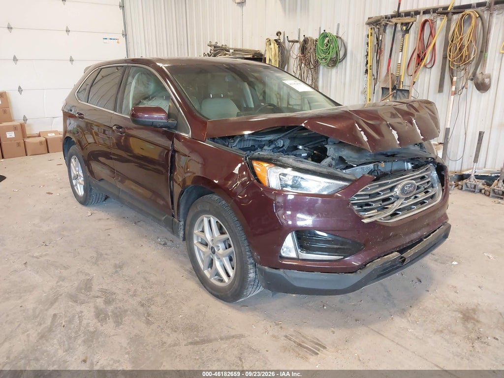 2021 Ford Edge SEL photo 1