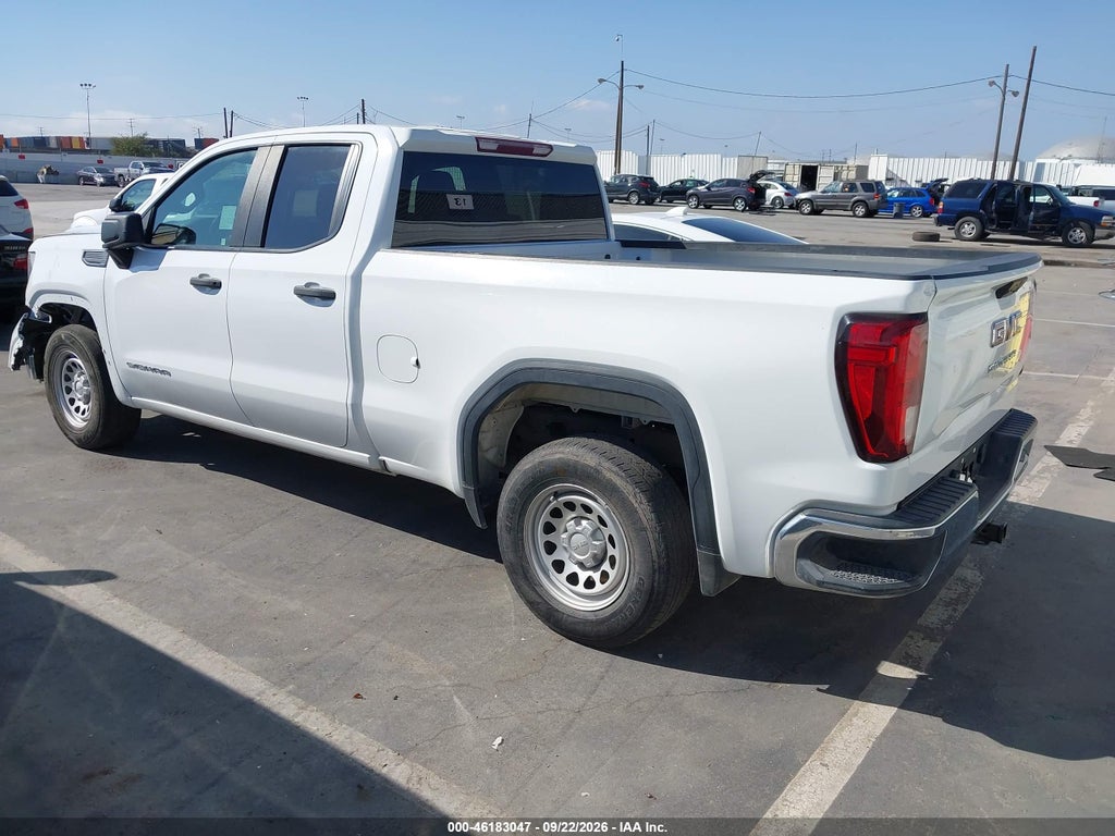 2023 GMC Sierra 1500 2WD Standard Box PRO photo 3