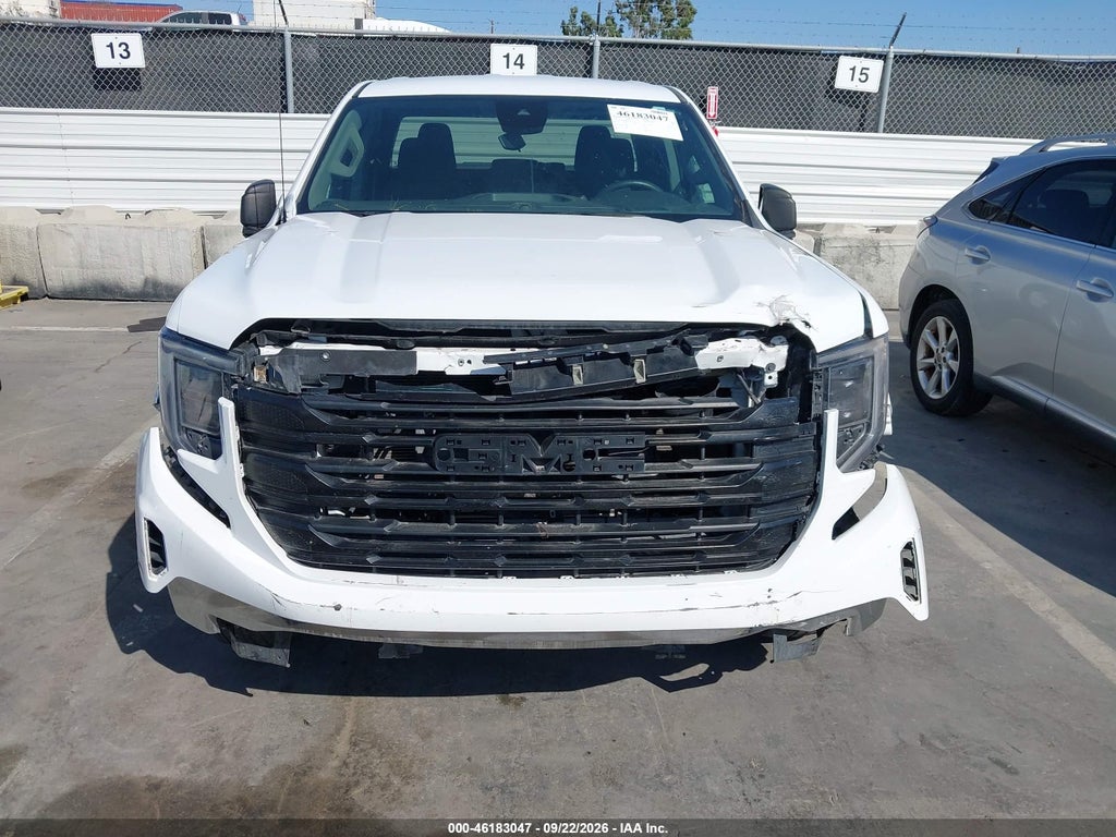2023 GMC Sierra 1500 2WD Standard Box PRO photo 6