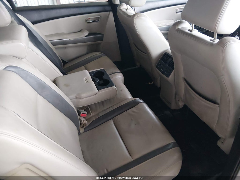 2011 Mazda CX-9 Grand Touring photo 8