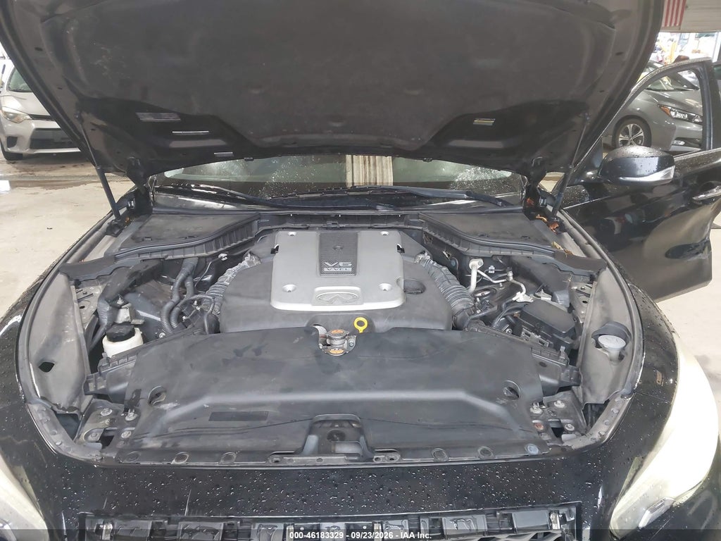 2014 Infiniti Q50 Premium photo 10